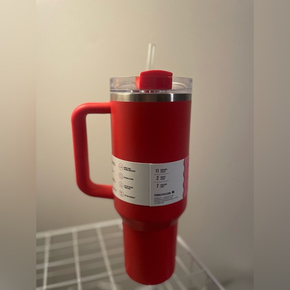 Valentine’s Day Target Stanley February 2024
Cosmo Red Stanley 40 oz - Picture 5 of 7